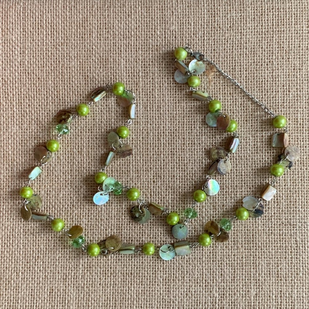 Sparkling Green Necklace - Picture 7 of 16